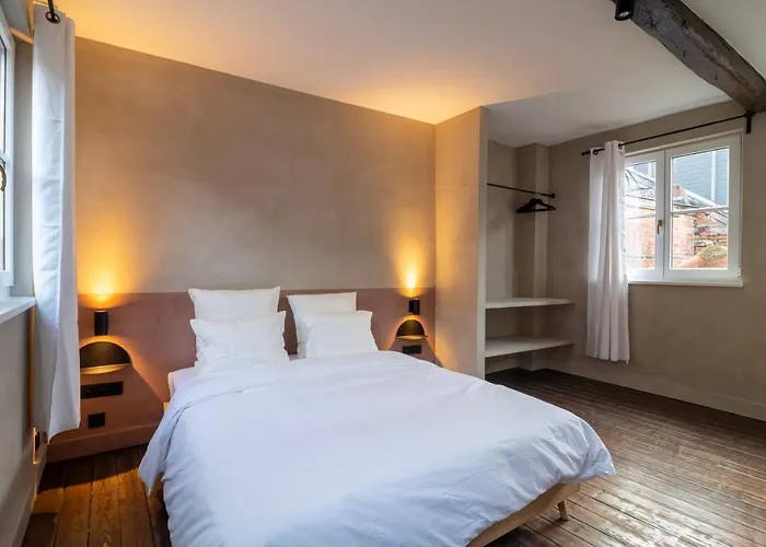 Charming House In Le Sablon