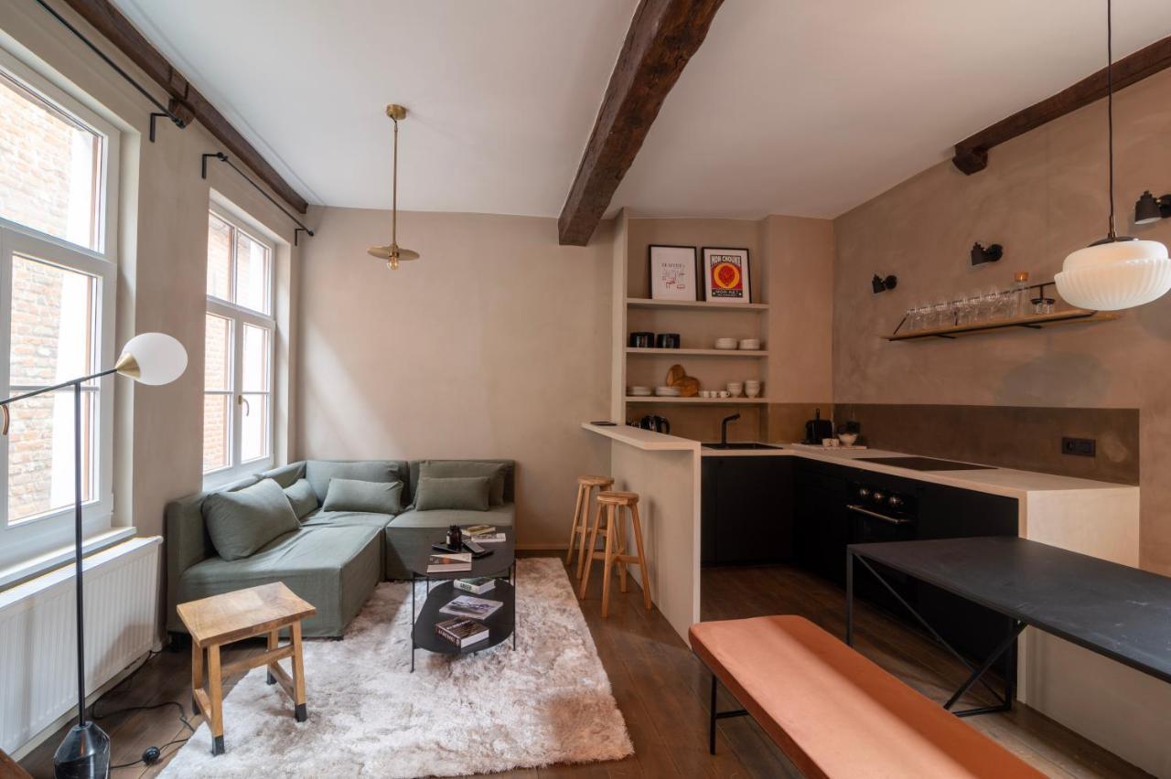Charming House In Le Sablon Brussel